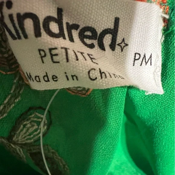 Kindred green off shoulder maxi dress with embroidered details. - Picture 5 of 5